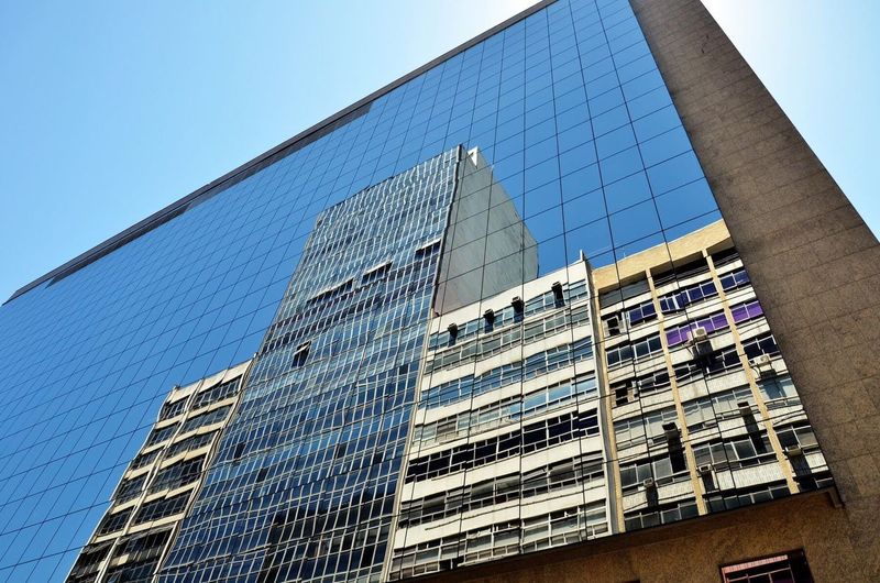 Edificio público en Rio de Janeiro. Foto de Rodrigo Soldon